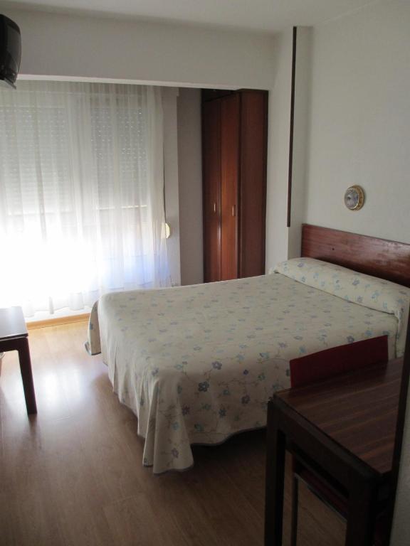 Hostal Liebana Santander Oda fotoğraf